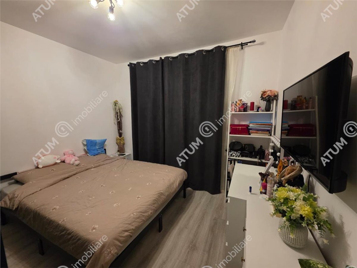 Apartament cu 3 camere decomandate loc privat de parcare zona Selimbar - foto 6