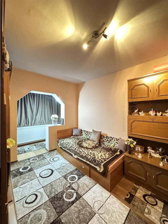 BUZIASULUI - 3 CAMERE - 2 BAI - ETAJUL 1 - 2 BALCOANE - BLOC IZOLAT - CENTRALA PROPRIE - foto 5