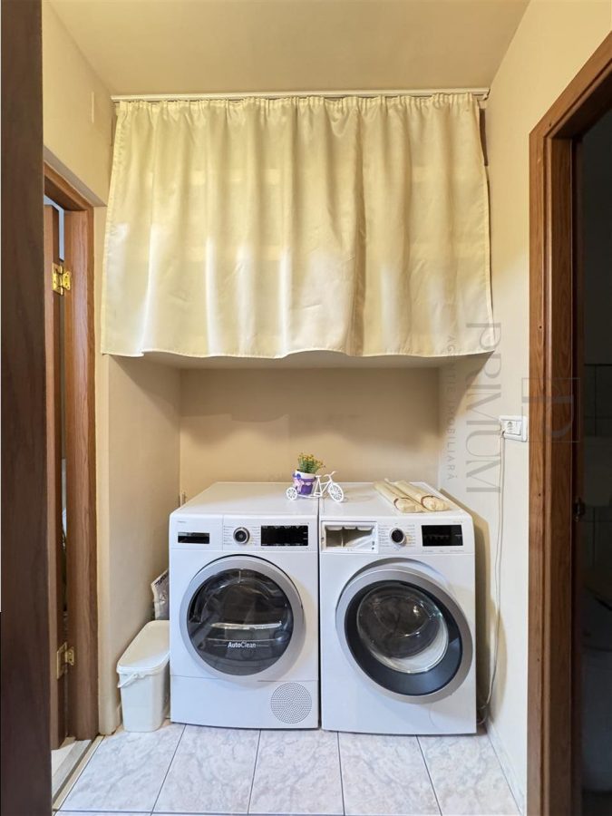 BUZIASULUI - 3 CAMERE - 2 BAI - ETAJUL 1 - 2 BALCOANE - BLOC IZOLAT - CENTRALA PROPRIE - foto 9