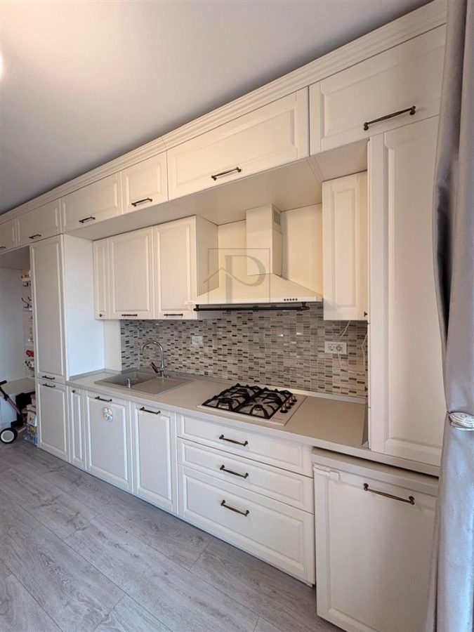 Simion Barnutiu - 2 Camere - Etaj intermediar cu LIFT - Bloc 2021 - Parcare subterana - foto 4