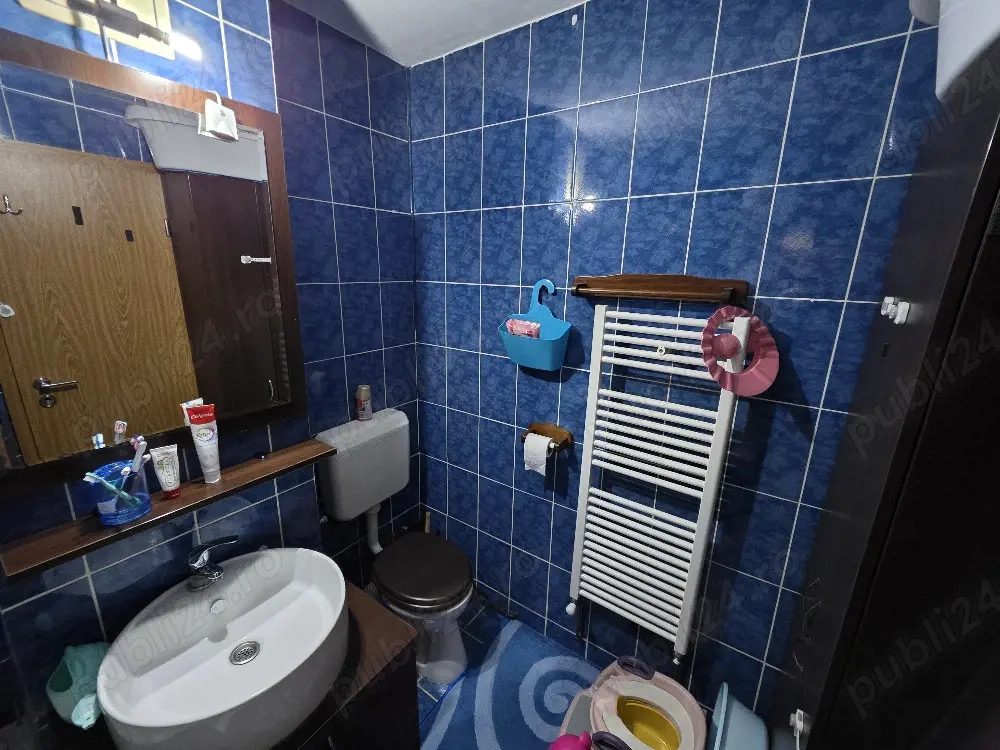 Decomandat, mobilat si utilat la etajul 1 - foto 8