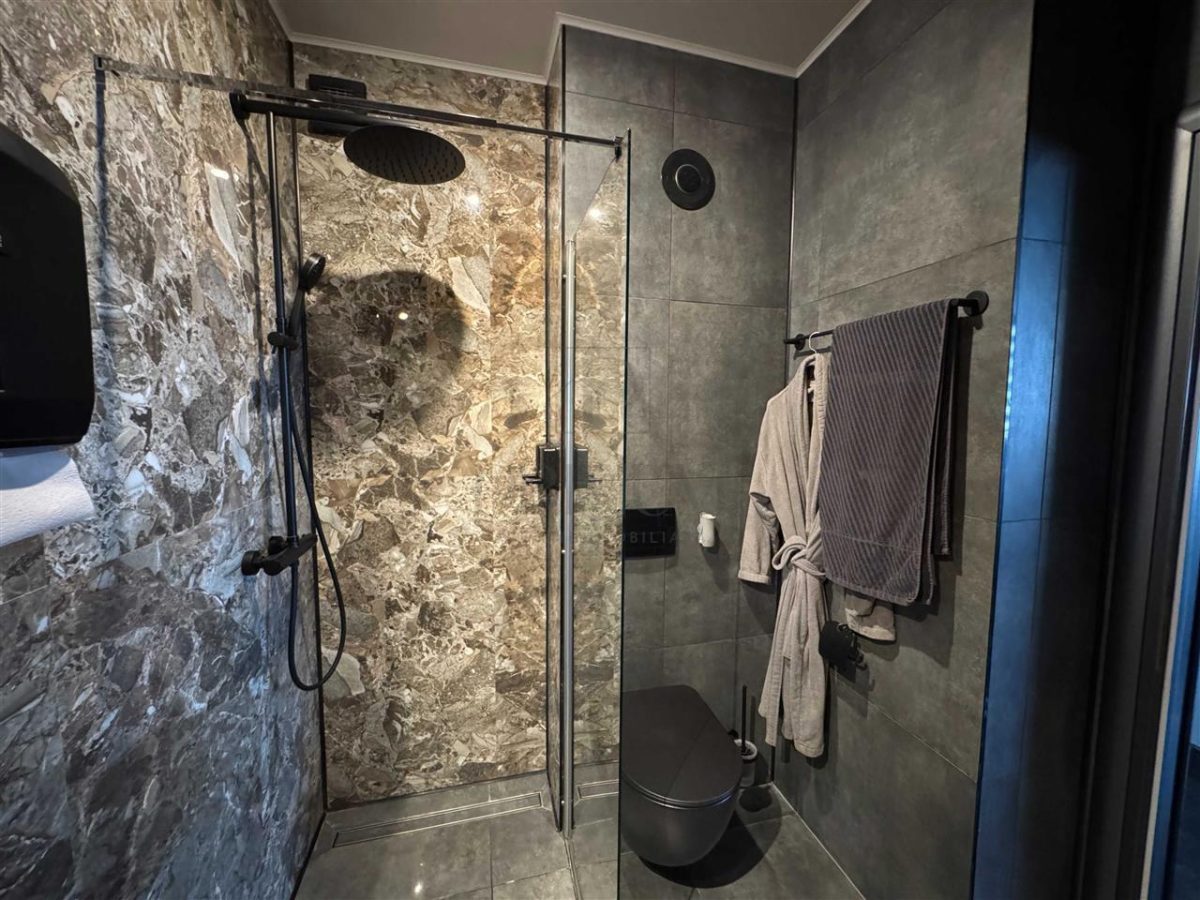 TORONTALULUI -3CAM -2 BAI -AMENAJAT MODERN -CENTRALA/AC - LIFT - BLOC NOU - foto 8