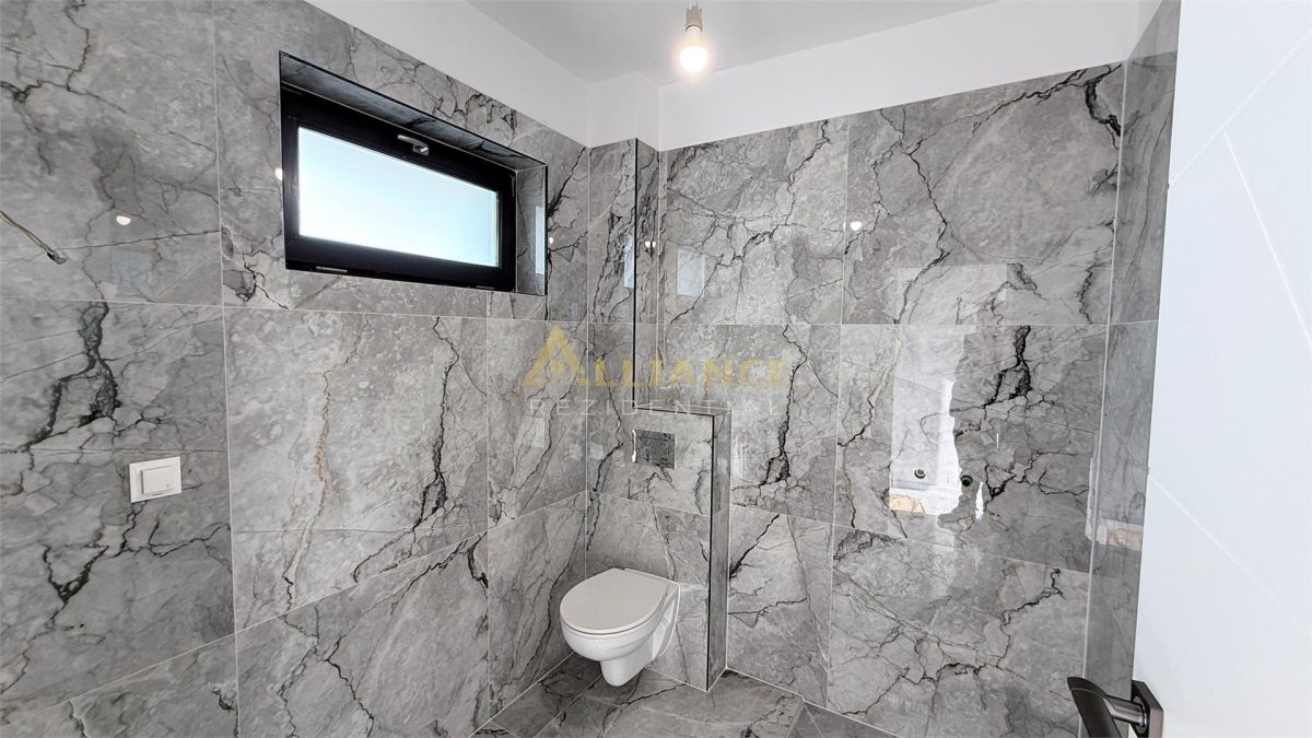 Casa Individuala - 4 camere - 2 bai - 362mp teren - foto 3