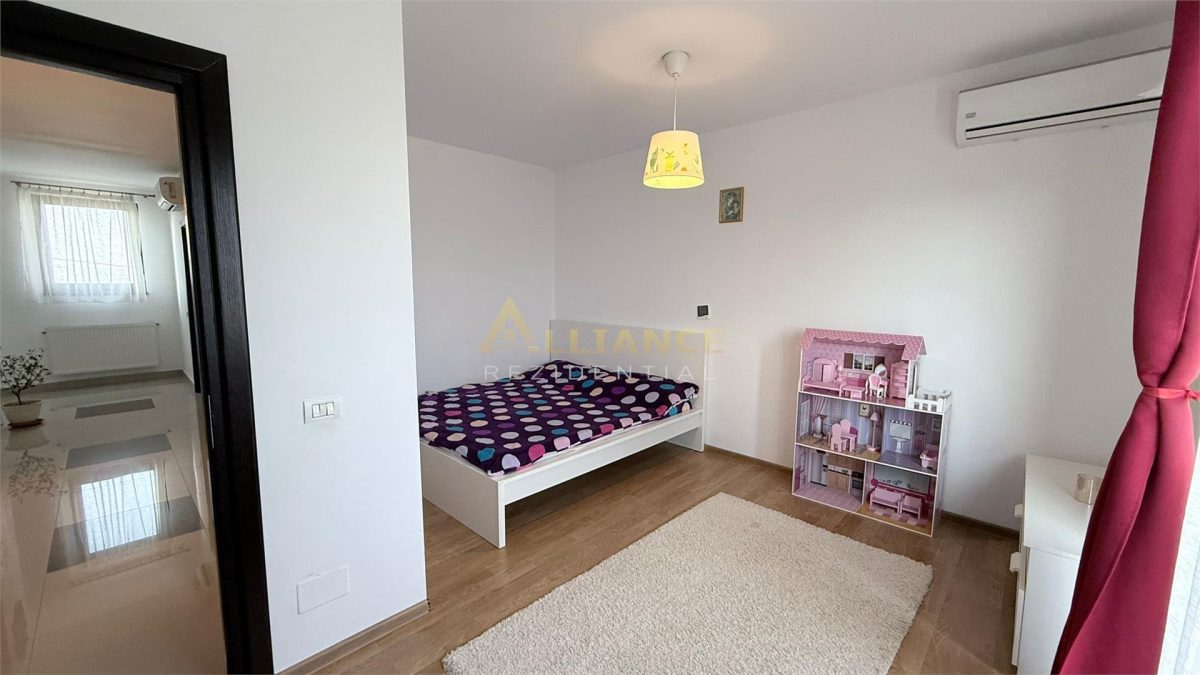 Duplex - 4 camere - 2 bai - 350mp teren - foto 11