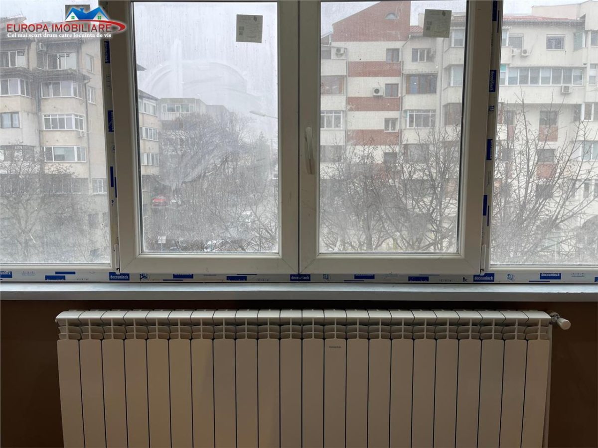 Apartament 2 camere de vanzare strada Babadag Tulcea - foto 10