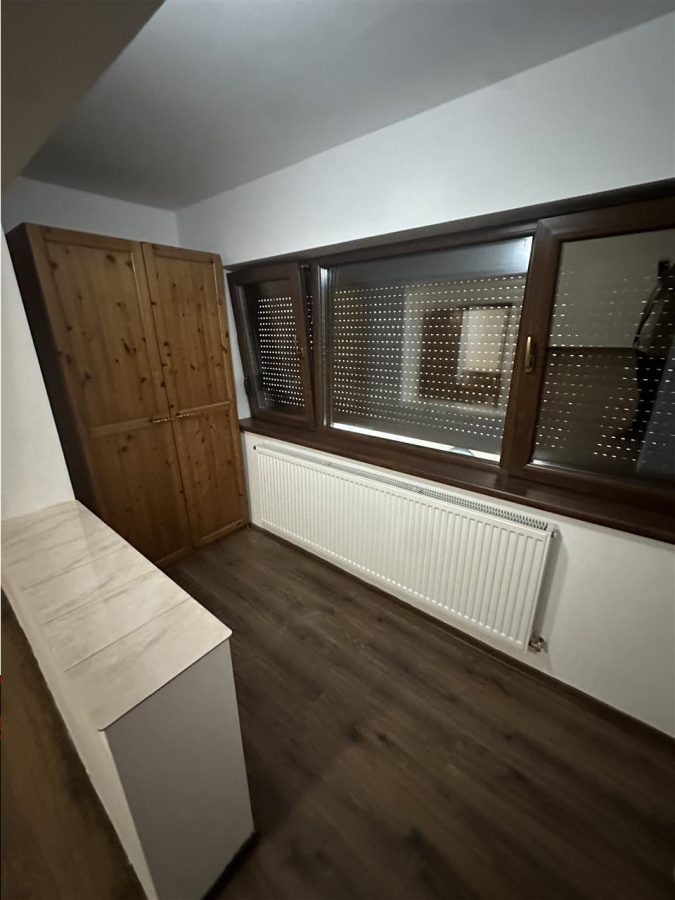 Apartament cu centrala si balcon langa Piata Verde - foto 12