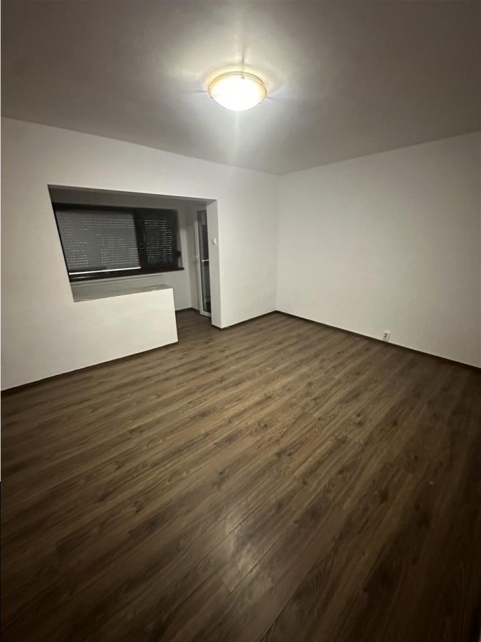 Apartament cu centrala si balcon langa Piata Verde - foto 6