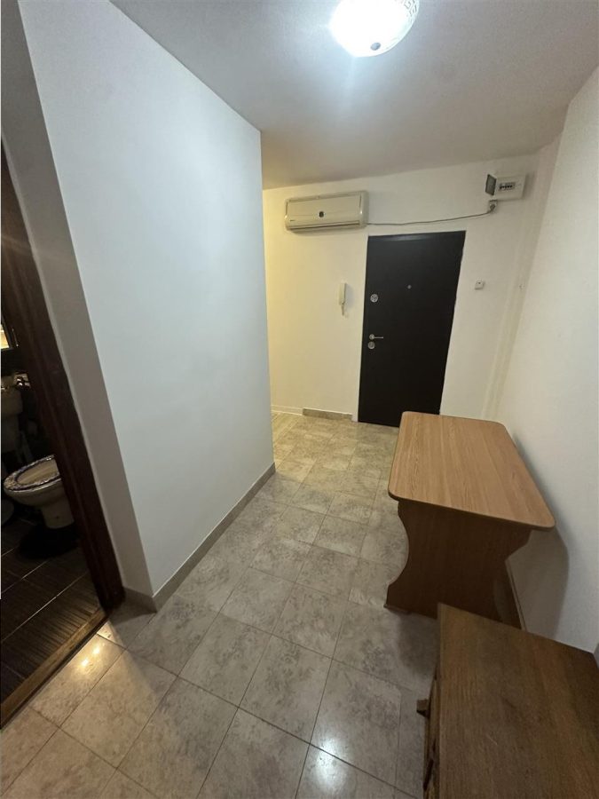 Apartament cu centrala si balcon langa Piata Verde - foto 9
