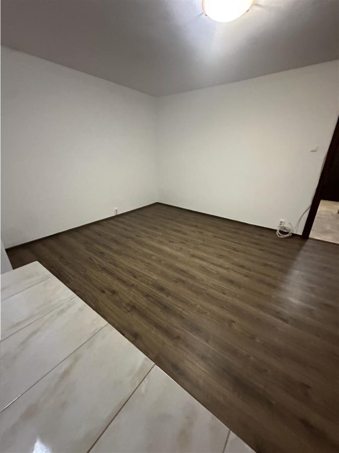 Apartament cu centrala si balcon langa Piata Verde - foto 10