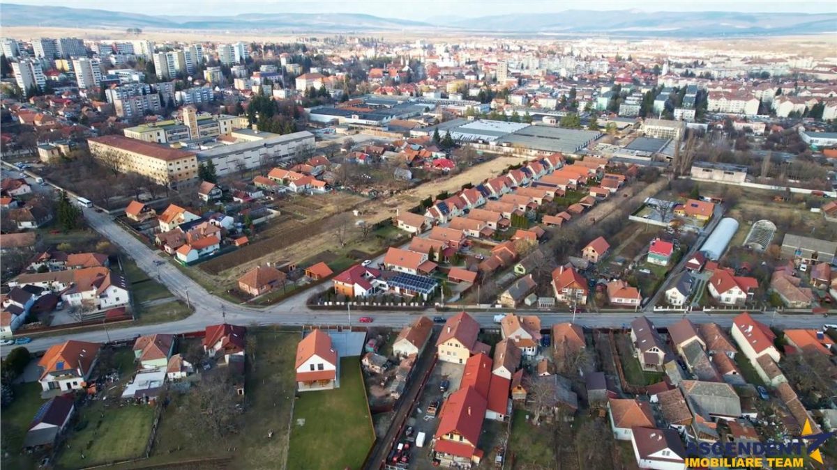 FILM ! Casa cu teren de 2.152 mp, Tigaretei, Sfantu Gheorghe - 
