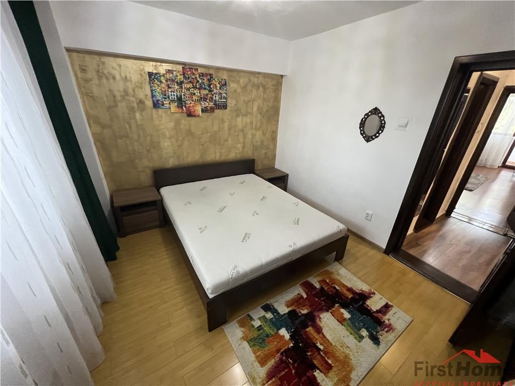 Ap 2 cam, renovat, et 4, zona ULTRACENTRALA - FINANTE - foto 3