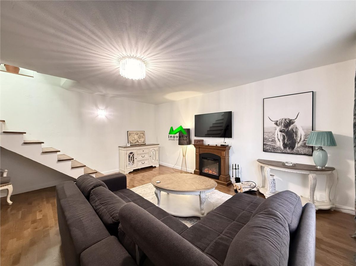 Casa individuala de inchiriat 3 camere Sibiu Central Rennes - foto 3