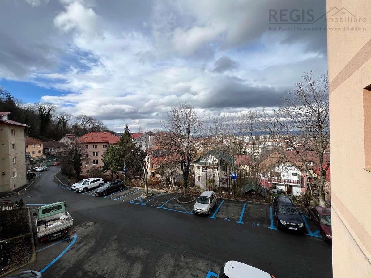 Central 3 Camere Decomandat, Parcare, Bloc Tip Vila - foto 20