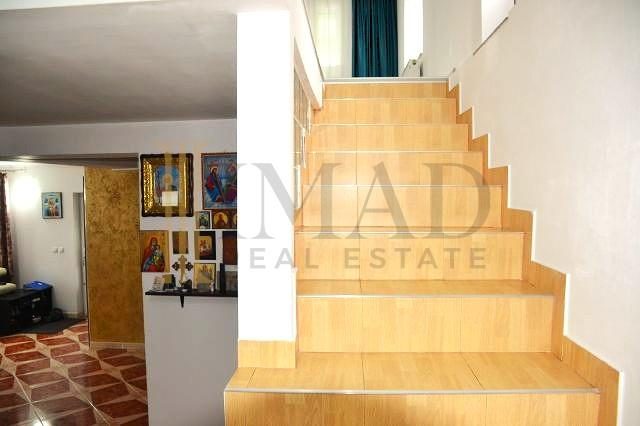 Vanzare Casa, la cheie mobilat/utilat, Branesti - 15 km de Targoviste. - foto 6