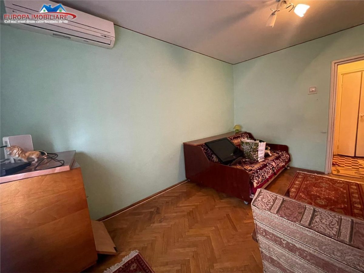 Apartament cu 2 camere de vanzare zona ultracentrala- Tulcea - foto 9