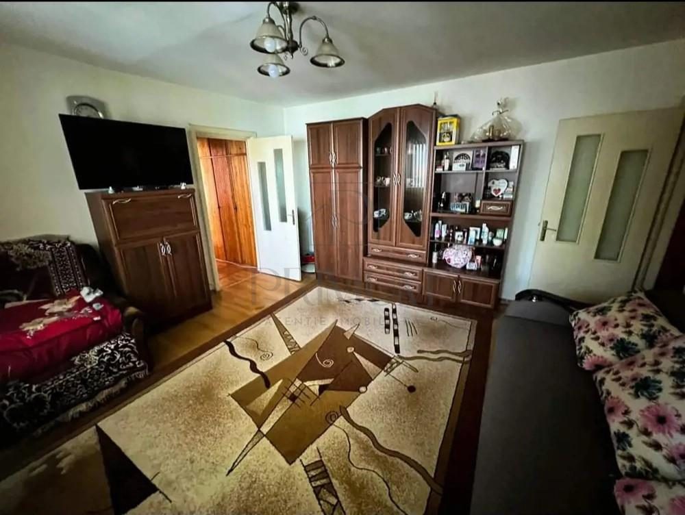 Dambovita - 2 Camere - Centrala termica proprie - Etaj intermediar - Bloc izolat - foto 3