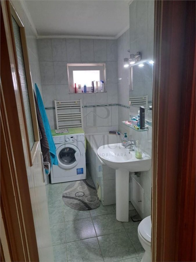 Dambovita - 2 Camere - Centrala termica proprie - Etaj intermediar - Bloc izolat - foto 9