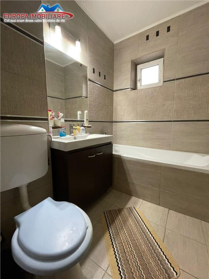 Apartament 3 camere de vanzare zona ultracentrala Tulcea - foto 16