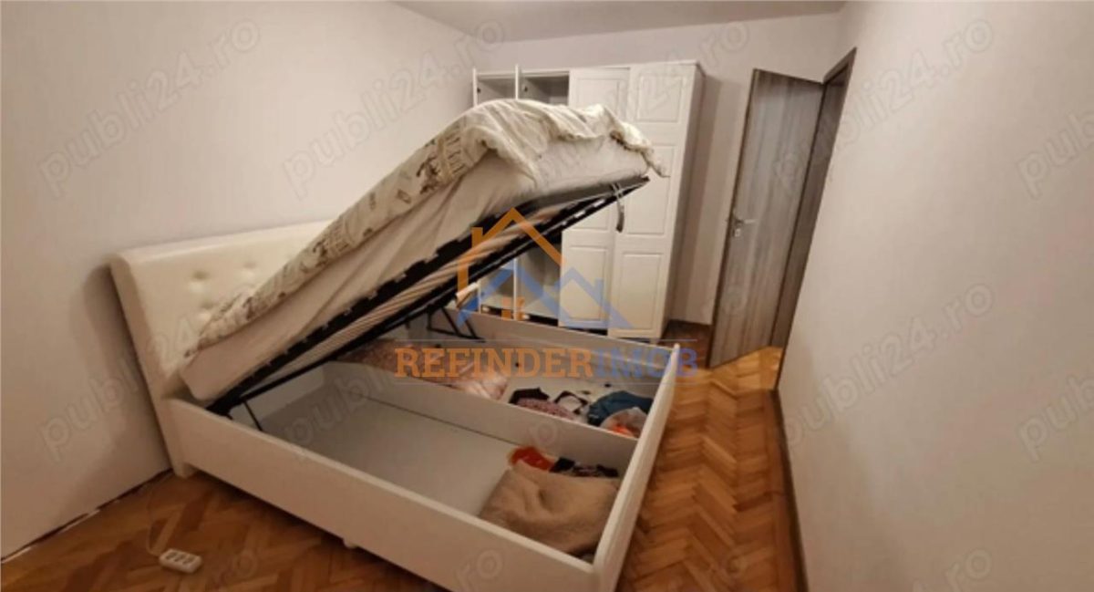 Vanzare apartament 3 camere, zona Titan - foto 2