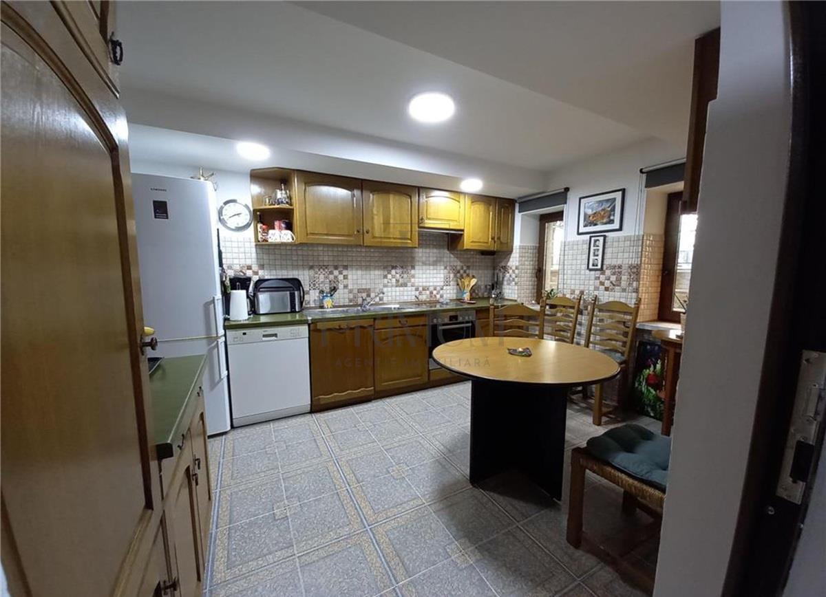 CENTRAL - 3 CAM - DECOMANDAT - 2BAI - RENOVAT - ZONA DEOSEBITA || - foto 3