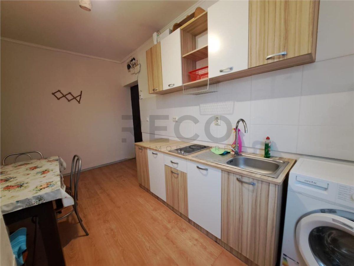 RECO chirie 2 camere Rogerius - 