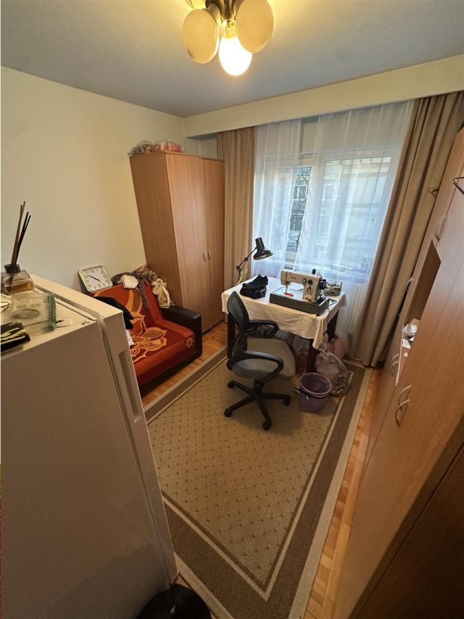 Etaj 2 cu 2 bai, mobilat si utilat - foto 11