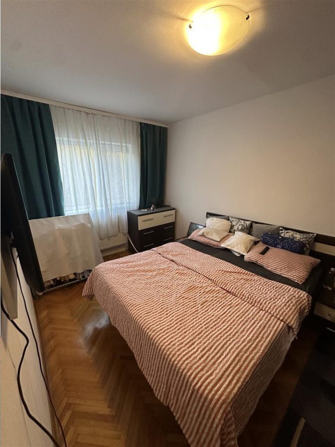 Etaj 2 cu 2 bai, mobilat si utilat - foto 3