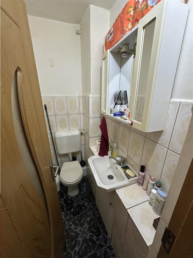 Etaj 2 cu 2 bai, mobilat si utilat - foto 10