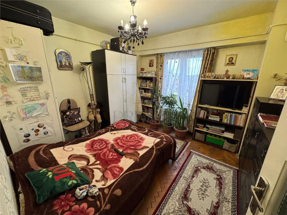 SIMION BARNUTIU | 3 CAM | DECOMANDAT | 2 BAI | SPATIOS| - foto 3