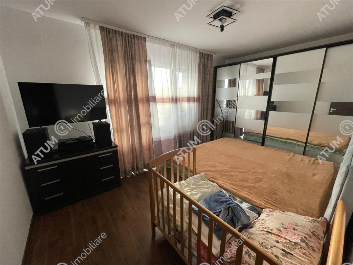 Apartament 3 camere 3 balcoane loc parcare in Rahovei Sibiu - foto 3