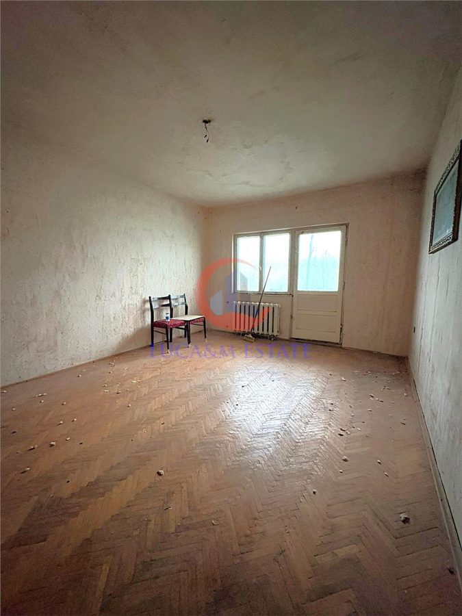 Decomandat, 2 camere, sa il renovezi cum vrei - foto 5