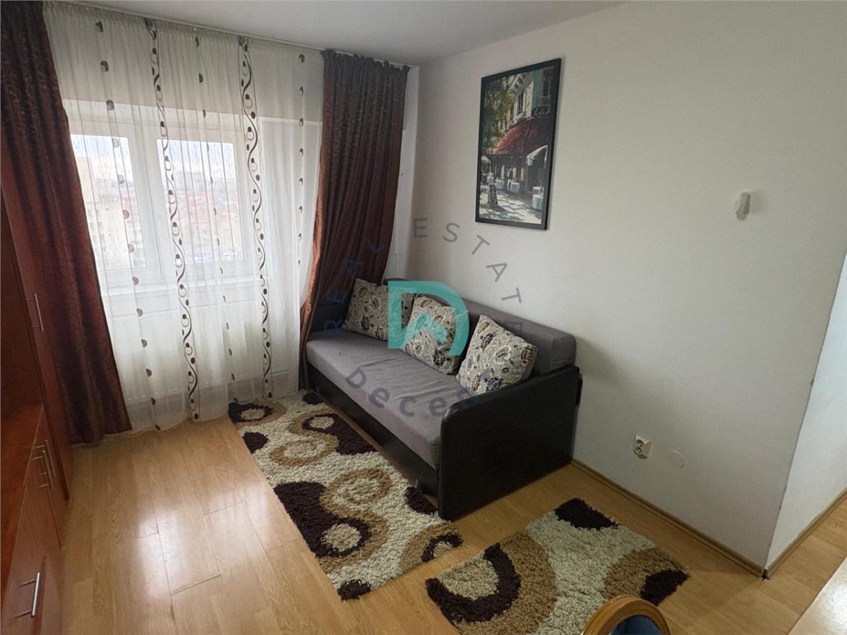 Garsoniera Grivitei, Brasov - foto 4