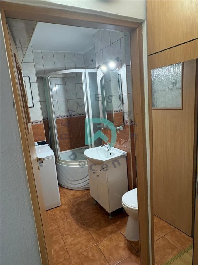 Garsoniera Grivitei, Brasov - foto 6