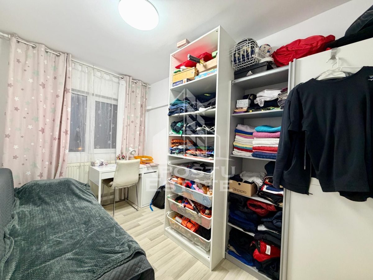 Apartament 4 camere de vanzare, boxa, Zona Lipovei, Timisoara - foto 3