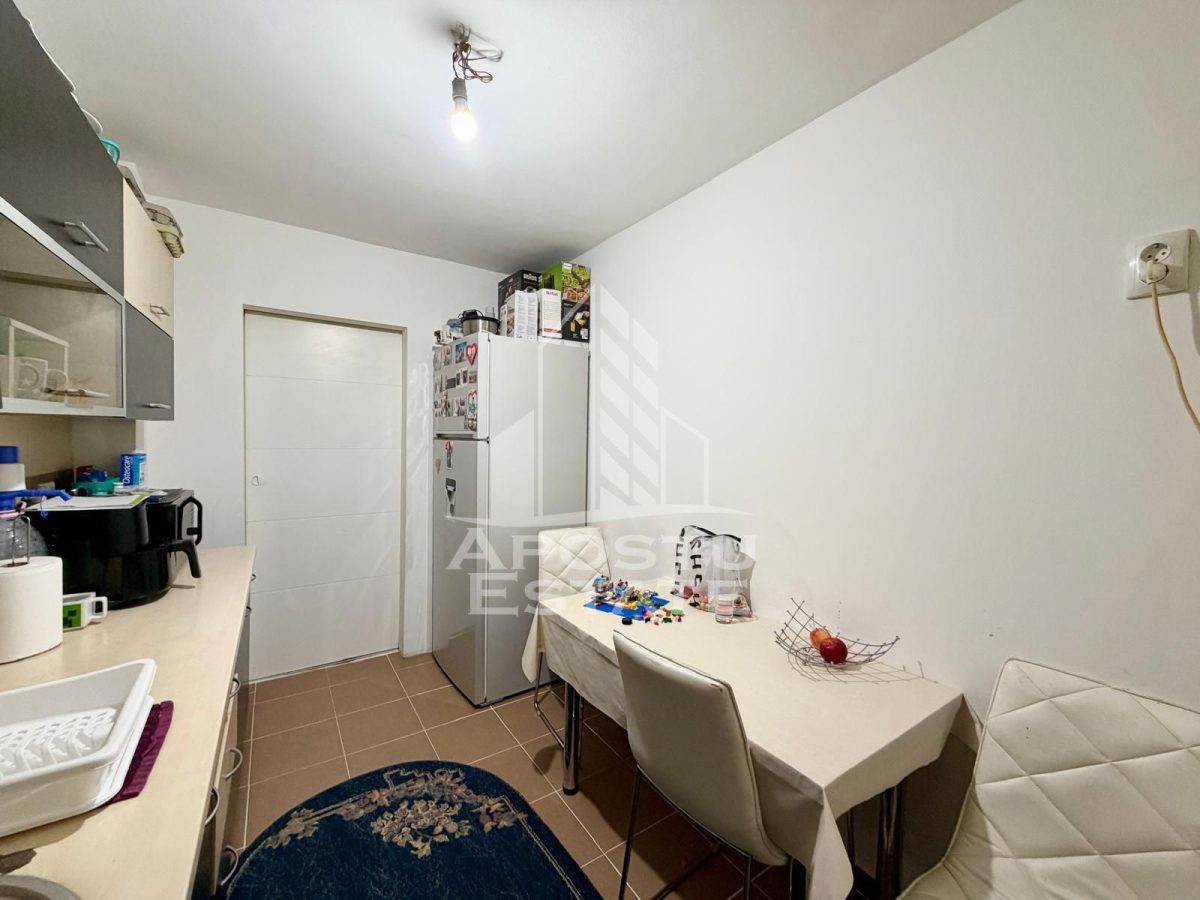 Apartament 4 camere de vanzare, boxa, Zona Lipovei, Timisoara - foto 9