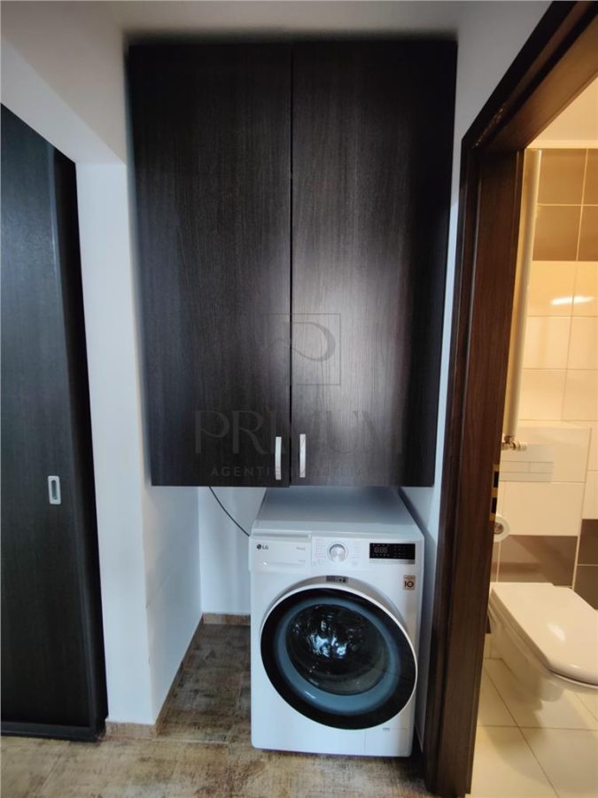 GIROCULUI | 4 CAM | DECOMANDAT | 2 BAI | 2 BALCOANE | CENTRALA | BOXA | SPATIOS - foto 11