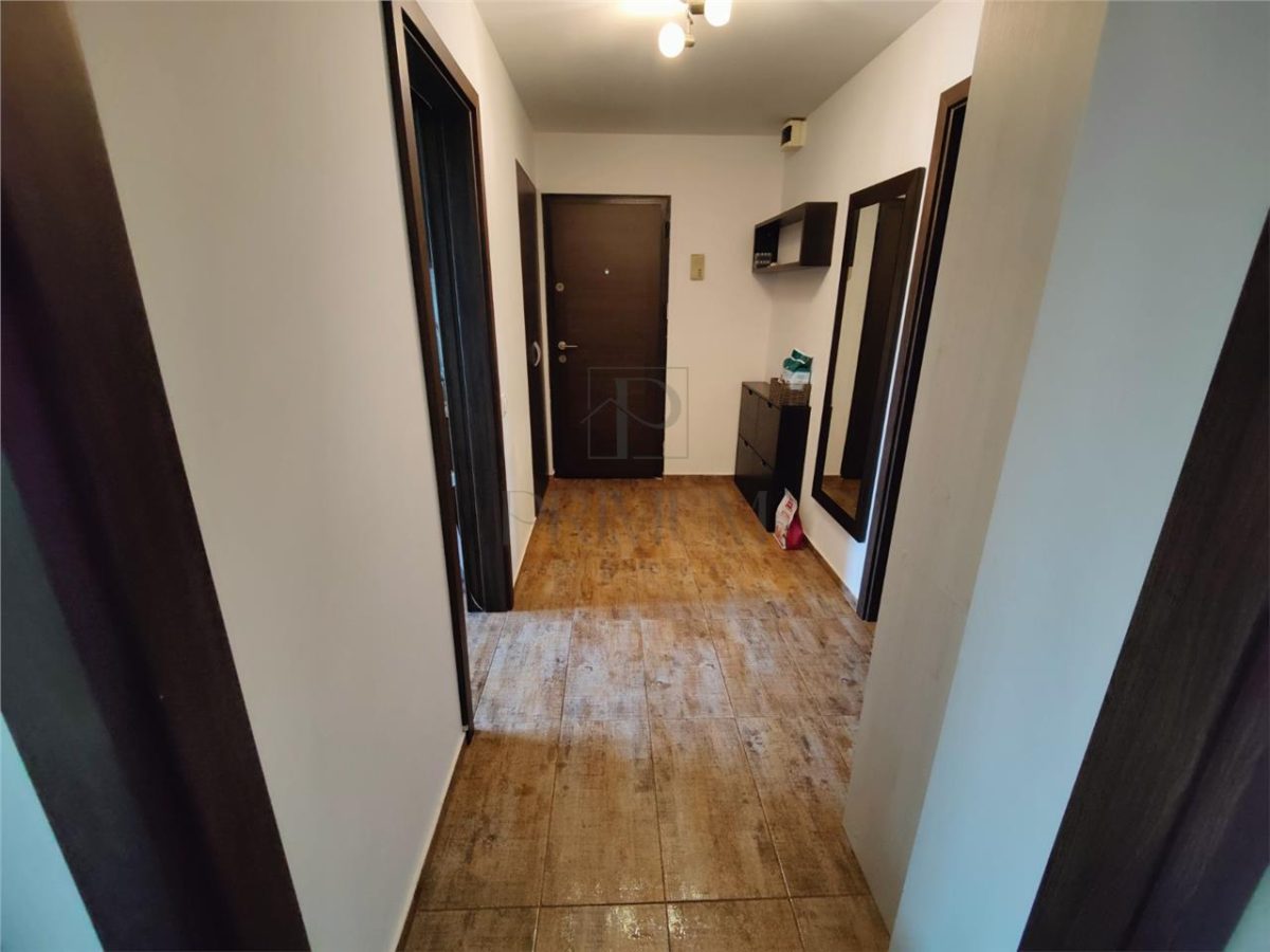 GIROCULUI | 4 CAM | DECOMANDAT | 2 BAI | 2 BALCOANE | CENTRALA | BOXA | SPATIOS - foto 18