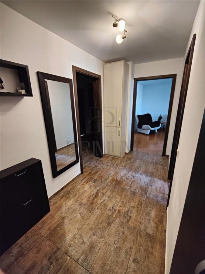 GIROCULUI | 4 CAM | DECOMANDAT | 2 BAI | 2 BALCOANE | CENTRALA | BOXA | SPATIOS - foto 10