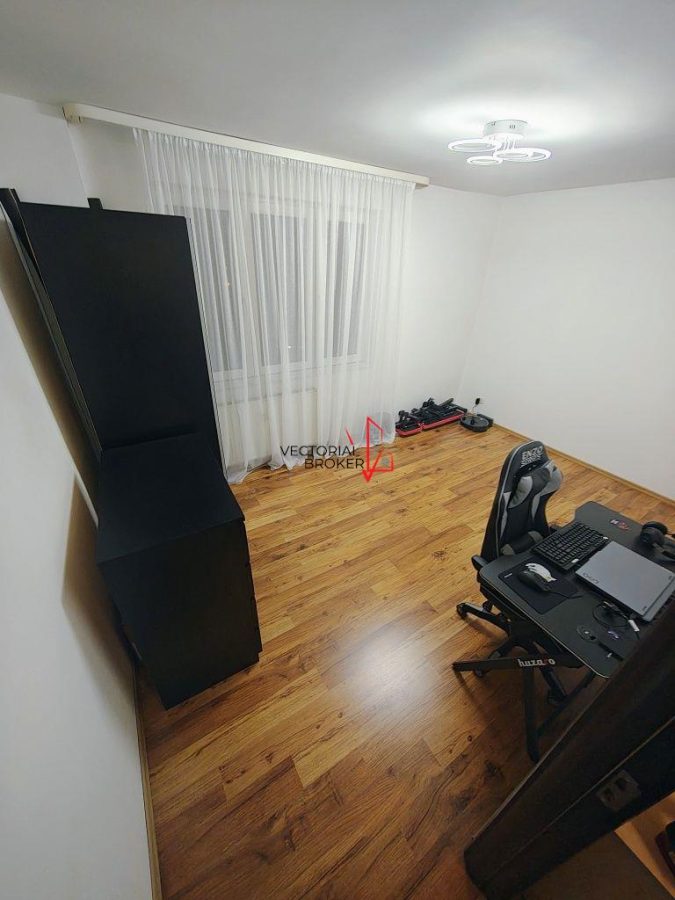 Etaj 2, mobilat si utilat  la 7 min metrou OBOR - foto 7