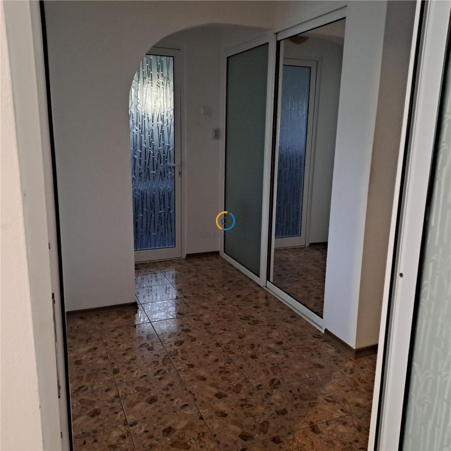 Apartament 2 camere Trivale, mobilat si utilat, liber - foto 3