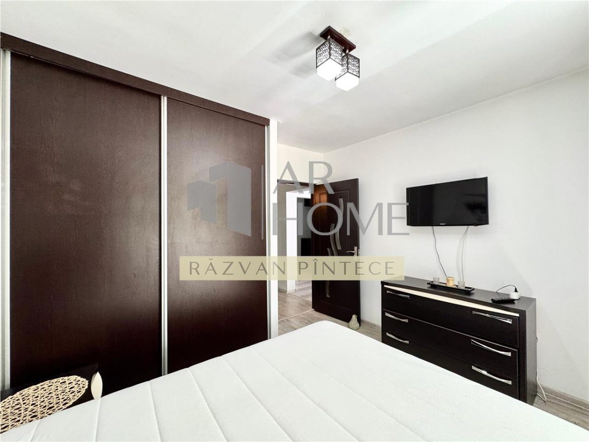 Inchiriere apartament 2 camere, decomandat, zona Nord, Ploiesti. - foto 7