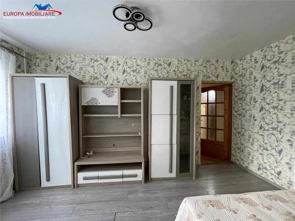 Apartament cu 2 camere de vanzare zona 23 August Tulcea - 