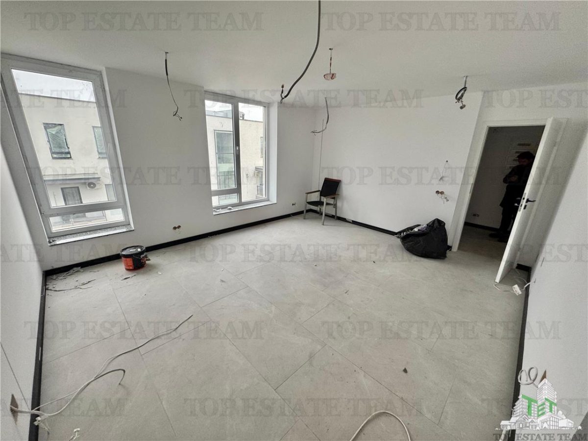Spatiu comercial + 600mp terasa in Popesti Leordeni aproape de metrou - foto 13