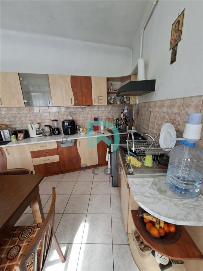 Apartament in casa   Piata Unirii Brasov - foto 14