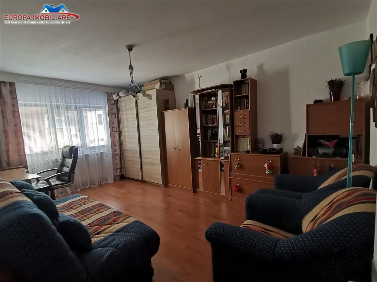 Apartament 2 camere de vanzare zona E3- Tulcea - foto 3
