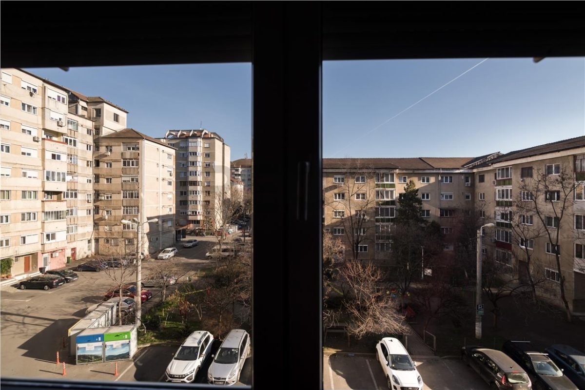 RECO, Apartament decomentat cu lift, 3 camere, Zona Rogerius, Oradea - foto 14