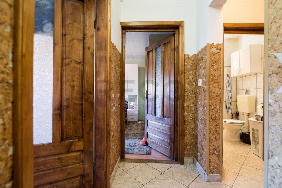 RECO, Apartament decomentat cu lift, 3 camere, Zona Rogerius, Oradea - foto 18