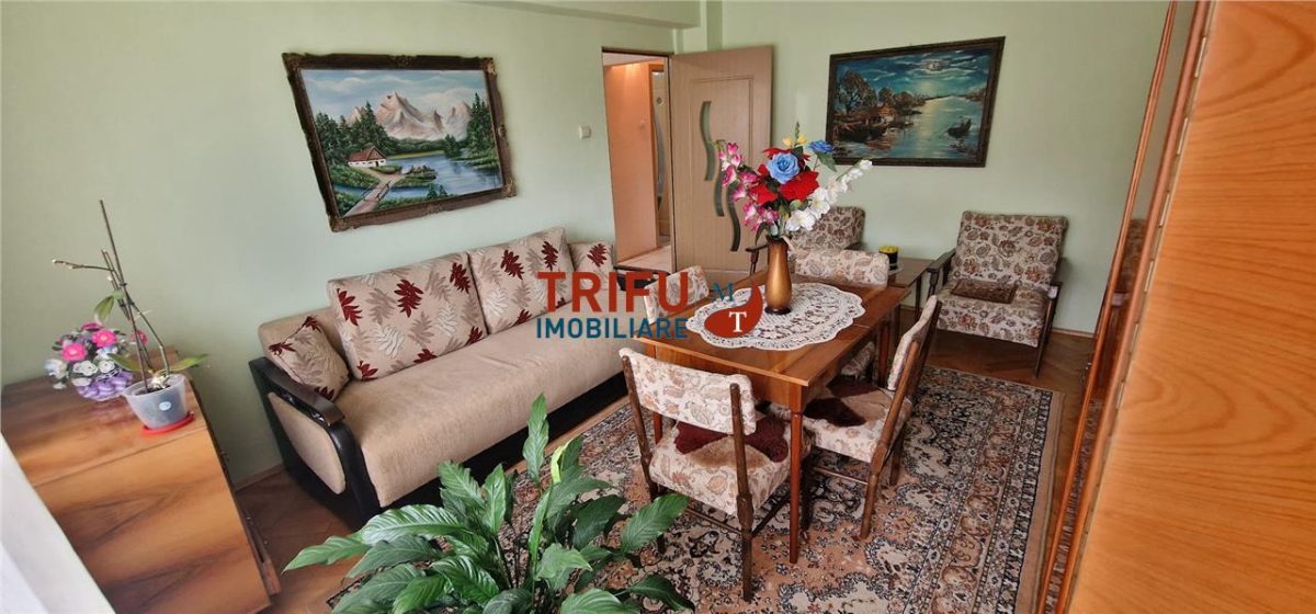 Apartament Spațios cu 3 Camere, Alba Iulia  Cartier Ampoi III - 