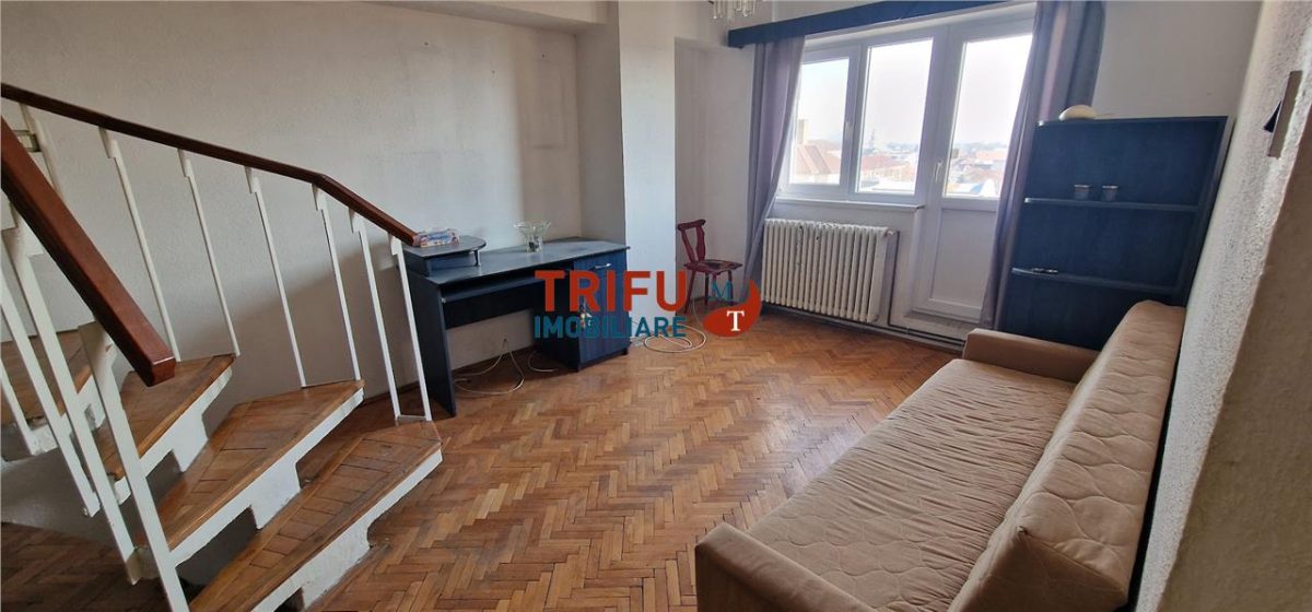 Apartament 3 camere cu scara interioara zona Centru - foto 3