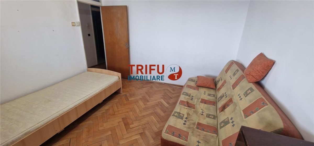 Apartament 3 camere cu scara interioara zona Centru - foto 6